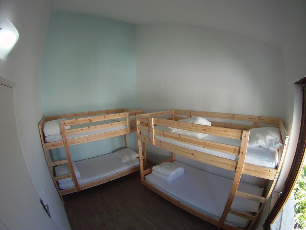 Ahoy Porto Covo Hostel Ruang foto